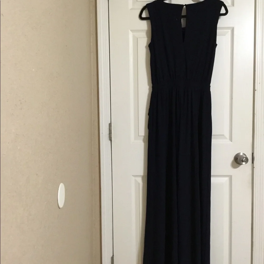 Simply Vera Wang Navy Sleeveless Jumpsuit size XS NWT - Picture 2 of 11